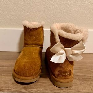 UGG Women’s Mini Bailey Boot
